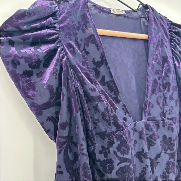 NWT free people magic hour puff sleeve velvet bodysuit small - Picture 5 of 9